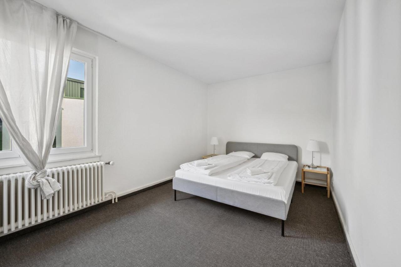 Comfortable Stay In Oerlikon 20 Minutes Away From Zurich Airport Bagian luar foto