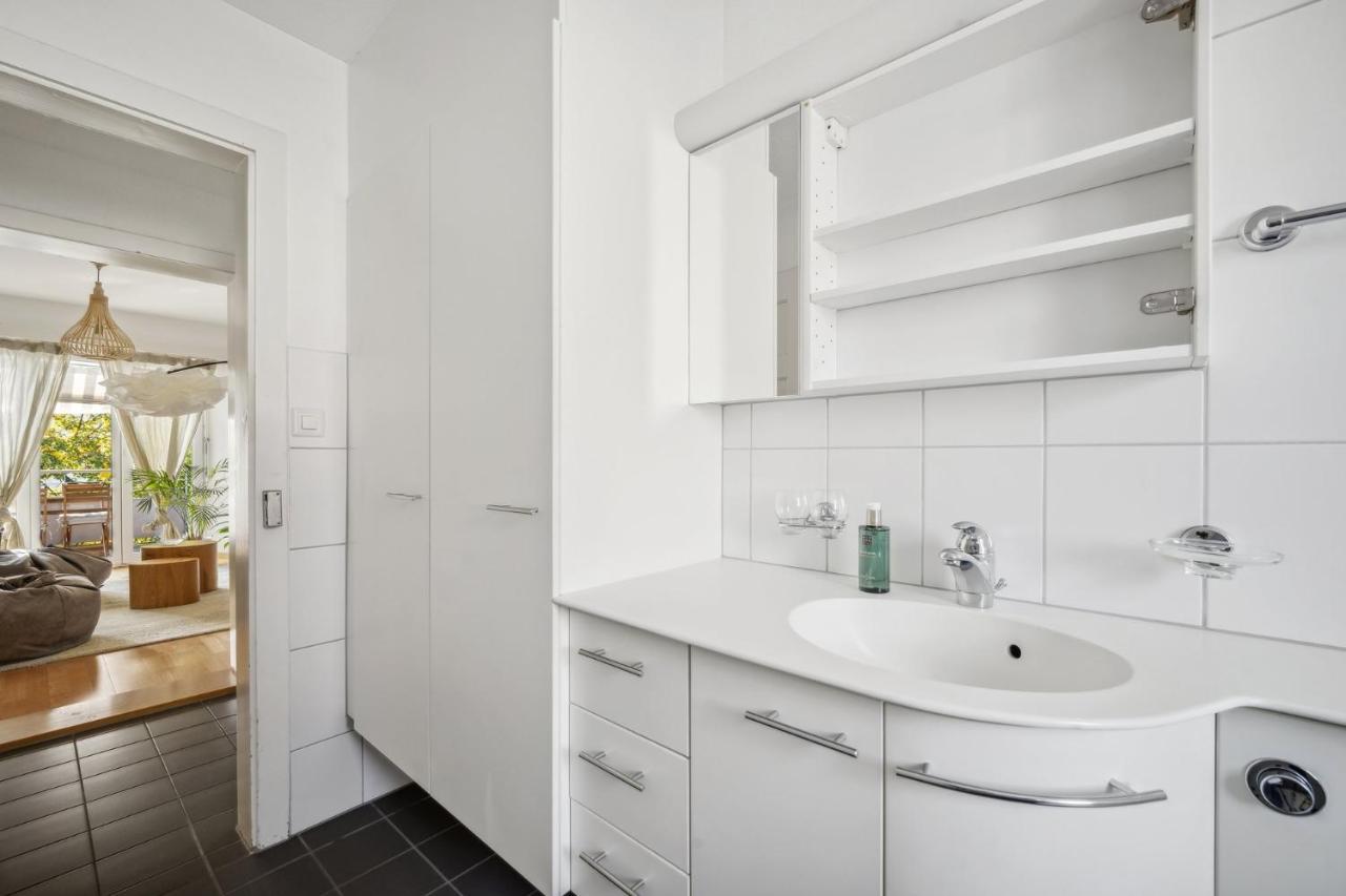 Comfortable Stay In Oerlikon 20 Minutes Away From Zurich Airport Bagian luar foto